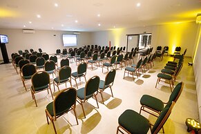 Promenade Bonito All Suites