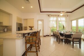 Los Suenos Bella Vista 2B Pool View