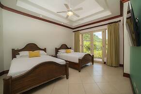 Los Suenos Bella Vista 2B Pool View