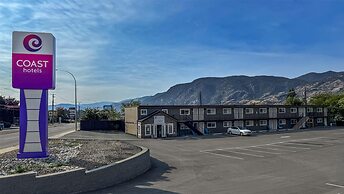 Coast Penticton Hotel