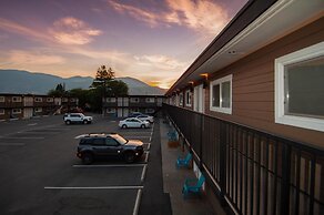 Coast Penticton Hotel