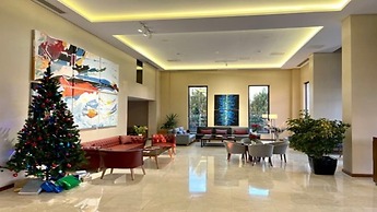Turkmen Riverside Hotel