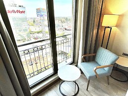 Turkmen Riverside Hotel