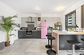 Lumina 4-room apartment in Center