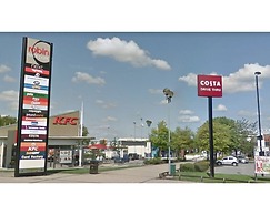 Stylish 3 Bedroom House Only 5 Mins From M6/m58