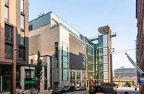 Superb 1BR home with sauna and terrace