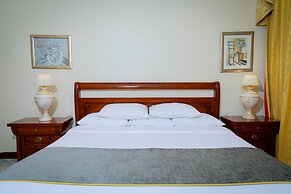 Lancaster Ouaga 2000