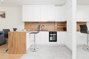 Apartments City Center Ochota by Renters