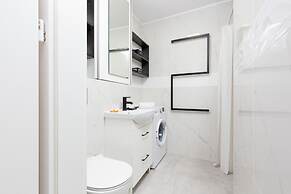 Apartments City Center Ochota by Renters