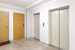 Apartments City Center Ochota by Renters