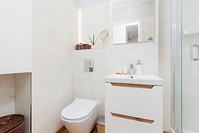 Apartments City Center Ochota by Renters