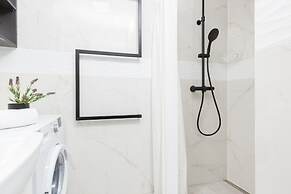 Apartments City Center Ochota by Renters