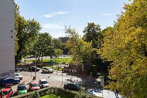 Apartments City Center Ochota by Renters