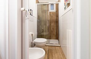 Citycenter Unique Apartment-sleeps 2- Pet Friendly