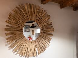 Citycenter Unique Apartment-sleeps 2- Pet Friendly