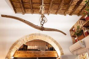 Citycenter Unique Apartment-sleeps 2- Pet Friendly