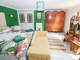 The Woodlands Lower Level