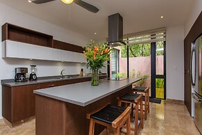 Vibrant Condo in Nature with Pool