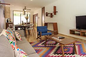 Vibrant Condo in Nature with Pool