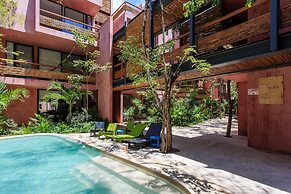 Vibrant Condo in Nature with Pool