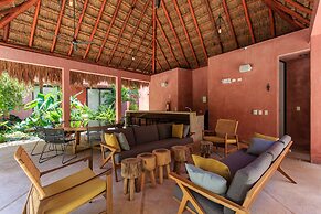 Vibrant Condo in Nature with Pool