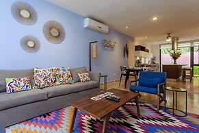 Vibrant Condo in Nature with Pool