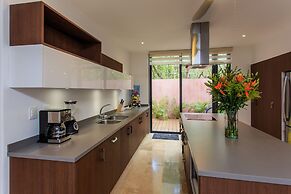 Vibrant Condo in Nature with Pool