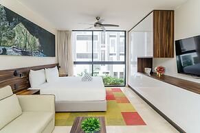 New Chic Studio Space with Jungle Roof Pool & Lounge