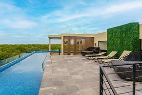 New Chic Studio Space with Jungle Roof Pool & Lounge