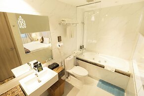 Nicecy Hotel Suites &  Spa