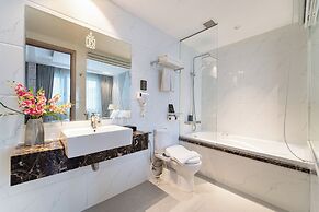 Nicecy Hotel Suites &  Spa