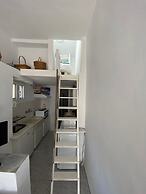 S&K Traditional Cycladic House Serifos