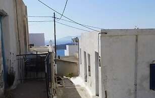 S&K Traditional Cycladic House Serifos