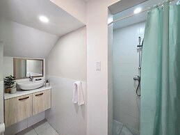 Rooi Santo Residence