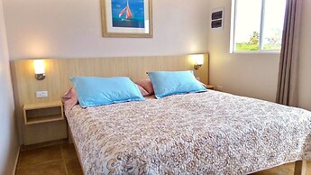 Rooi Santo Residence