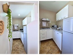 Rooi Santo Residence