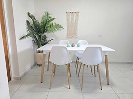 Rooi Santo Residence