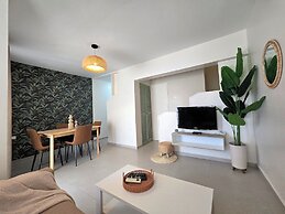 Rooi Santo Residence