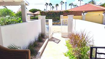 Rooi Santo Residence