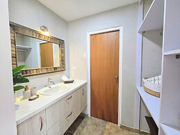 Rooi Santo Residence