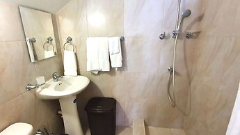 Rooi Santo Residence