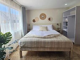 Rooi Santo Residence