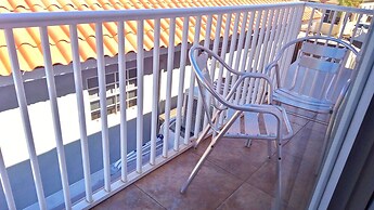 Rooi Santo Residence