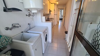 Lovely 2-bed Apartment in Marina de la Duquesa