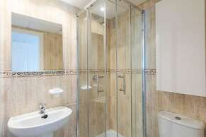 Lovely 2-bed Apartment in Marina de la Duquesa