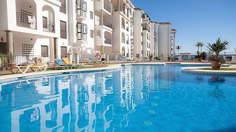 Lovely 2-bed Apartment in Marina de la Duquesa