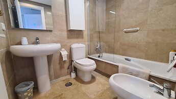 Lovely 2-bed Apartment in Marina de la Duquesa