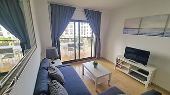 Lovely 2-bed Apartment in Marina de la Duquesa