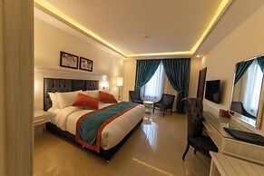 Petra Canyon Hotel