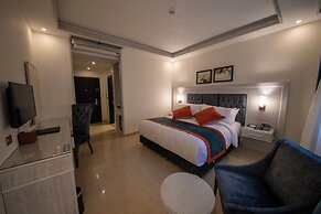 Petra Canyon Hotel